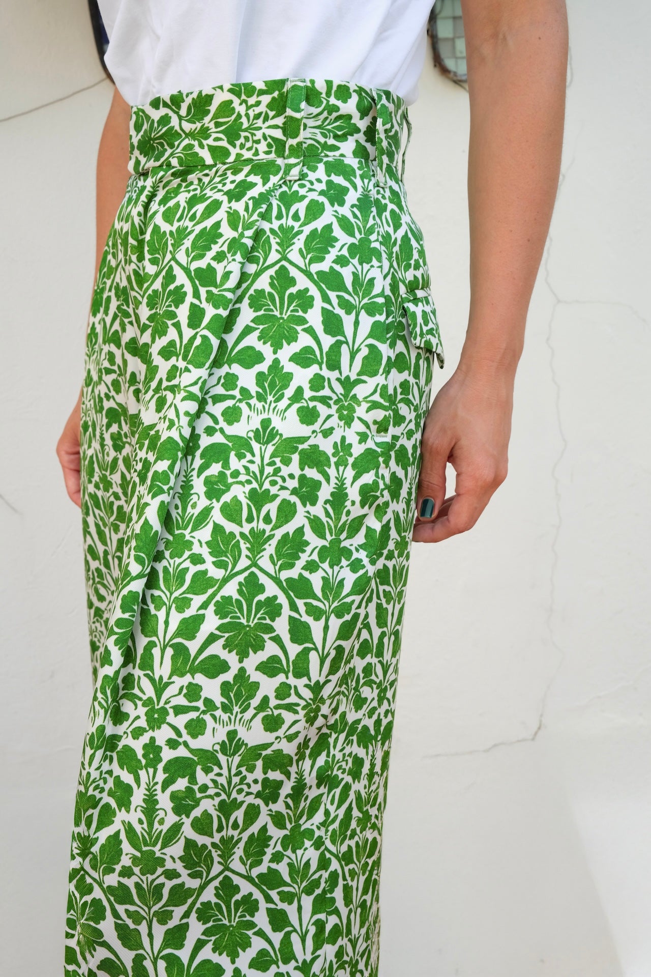 Green Vines Pleated Pants