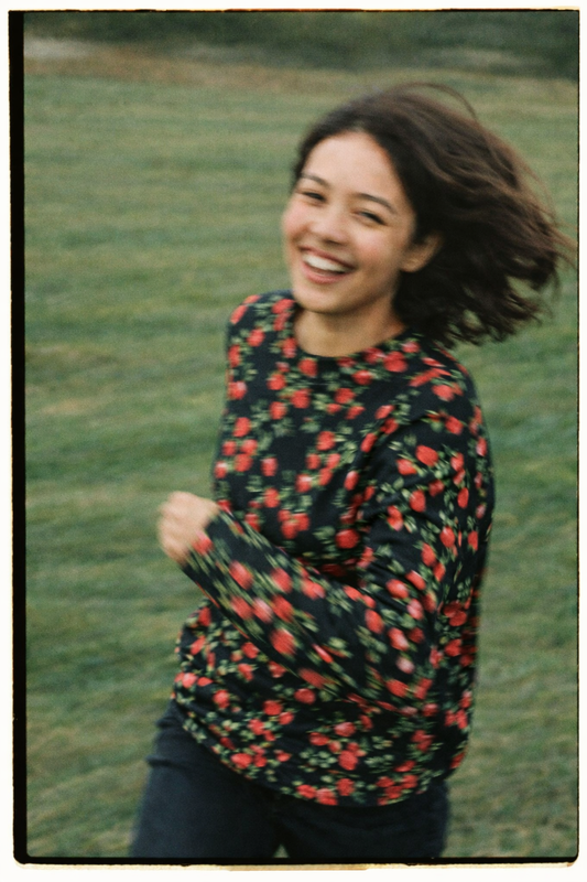 Strawberry Pullover - O/S