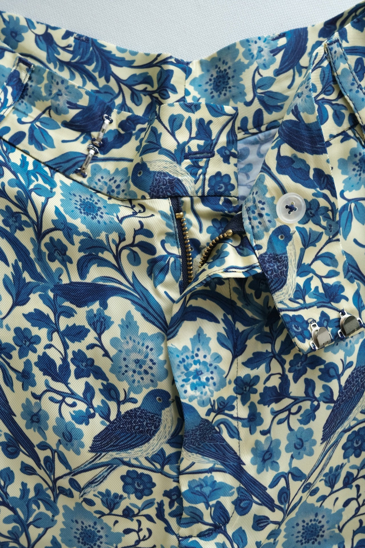 Birds Pleated Pants