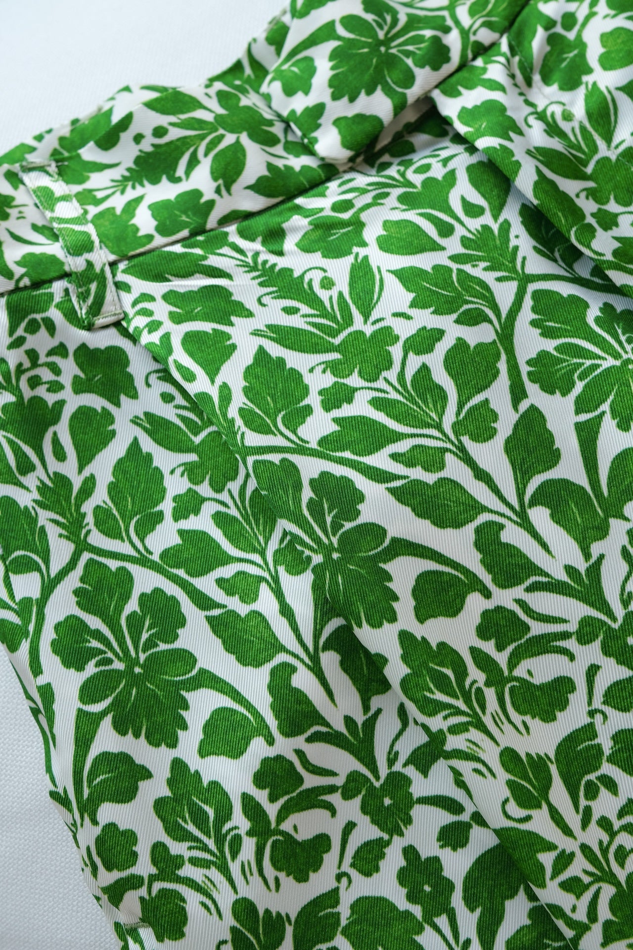 Green Vines Pleated Pants