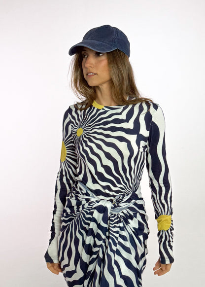 Wavy Sun Long Sleeve