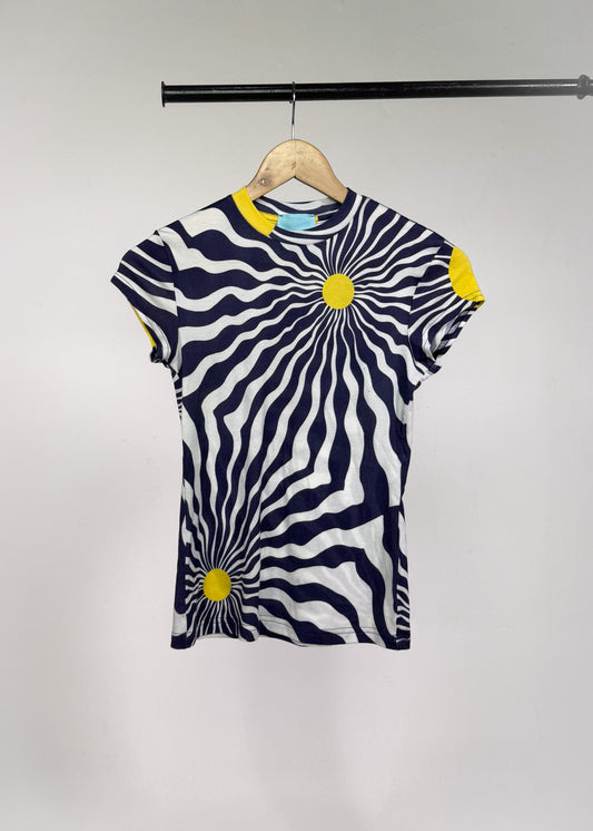 Wavy Sun Cap Sleeve